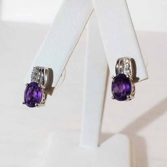 Amethyst Earrings 2.2 Carats tw - Picture 1 of 4